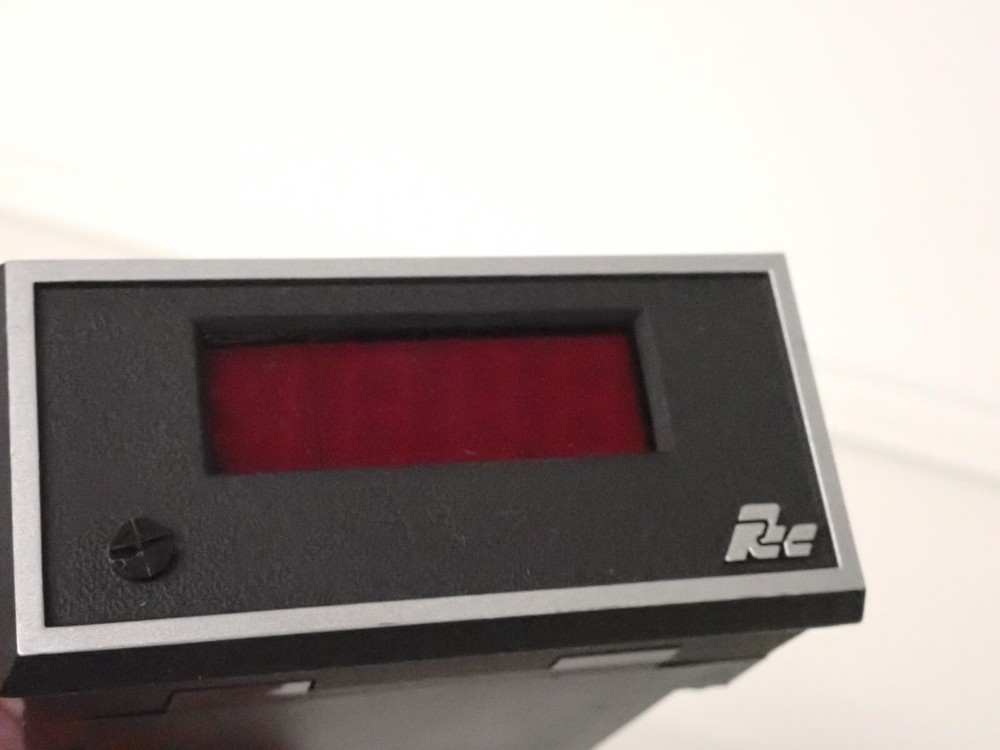 APLVA410 RED LION APOLLO CURRENT METER CONTROL NEW