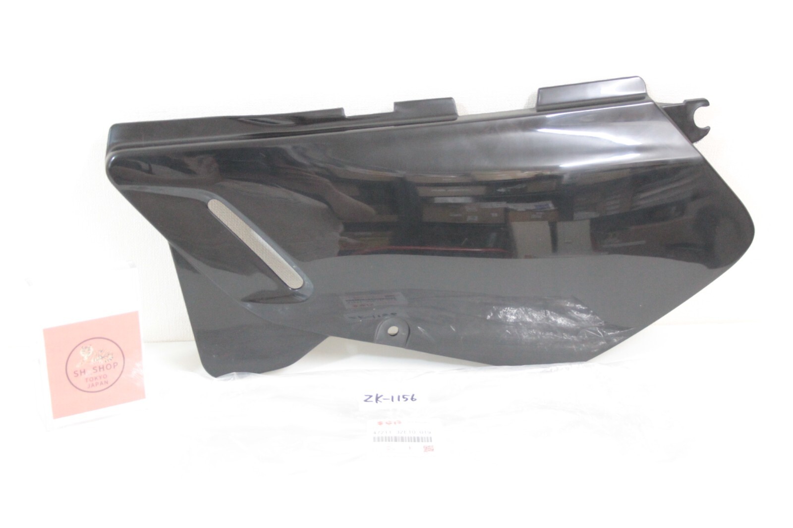 SUZUKI 1996 - 2020 DR650SE BLACK SIDE FRAME COVERS OEM LEFT & RIGHT in stock