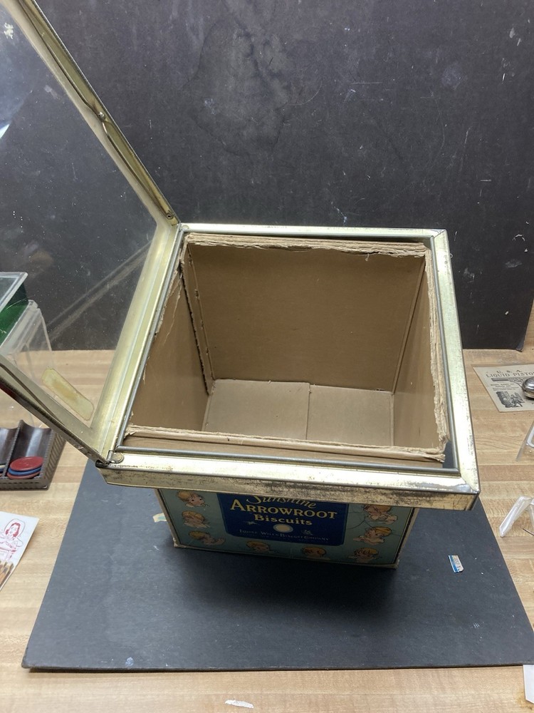 Sunshine Biscuits Glass Top Store Display Box