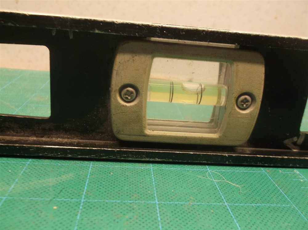 2 ft johnson levels & tool 3 bubble level