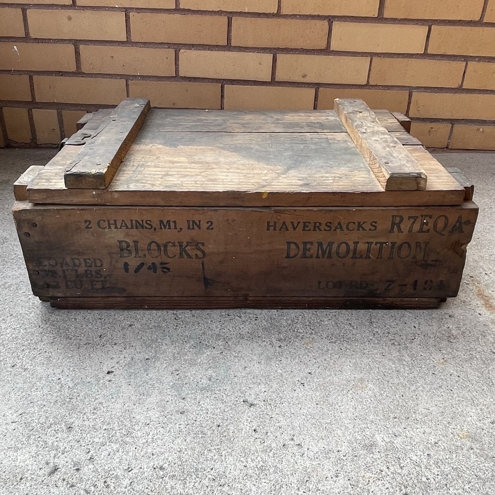 U.S. WWII World War Dated Haversack Demolition Explosive Wood Crate / Box & Lid