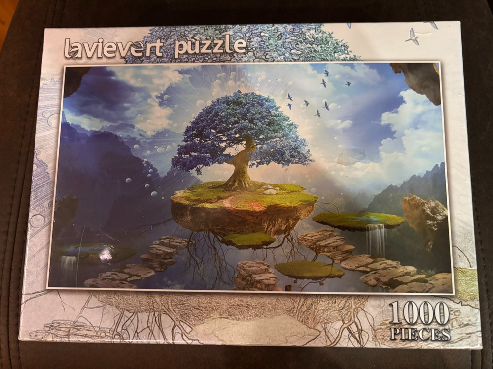 Lavievert - Floating Tree -  1000 PC. Puzzle - New Sealed.