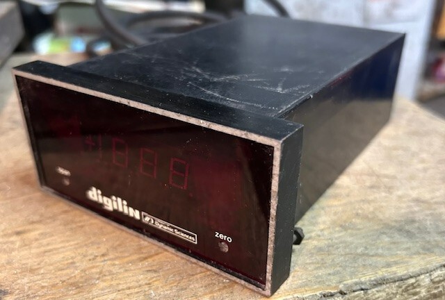 Digilin Dynamic Sciences 5332B-13-PM-0 Indicator Panel USED