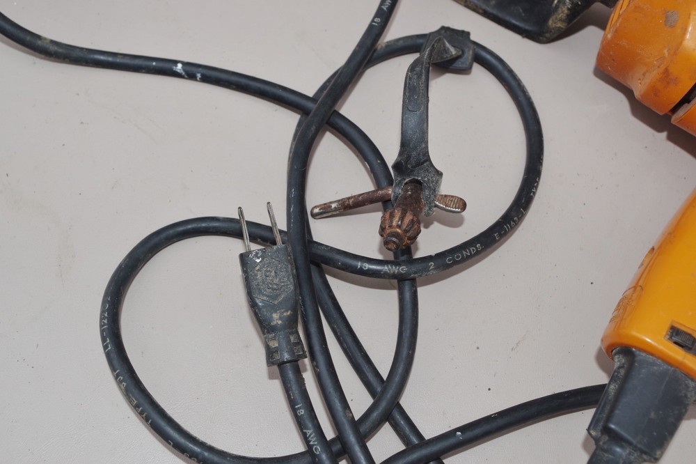 Black & Decker 1/2" Variable Speed Reversing Electric Drill, No. 7264