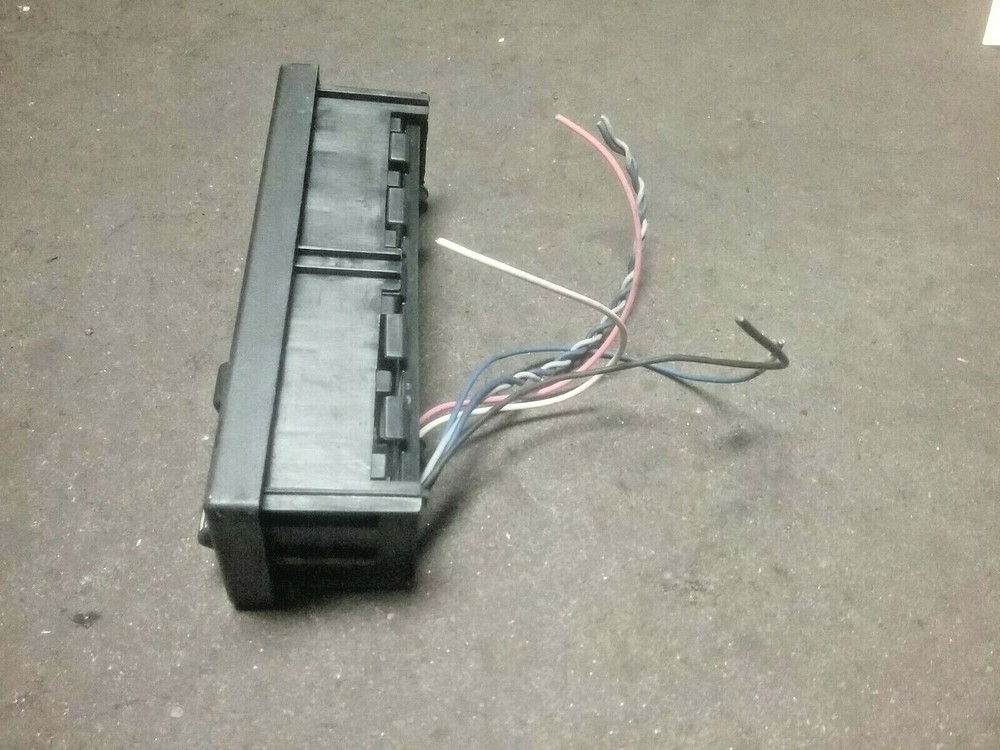 INTERNATIONAL SWITCH PANEL 3575432C4