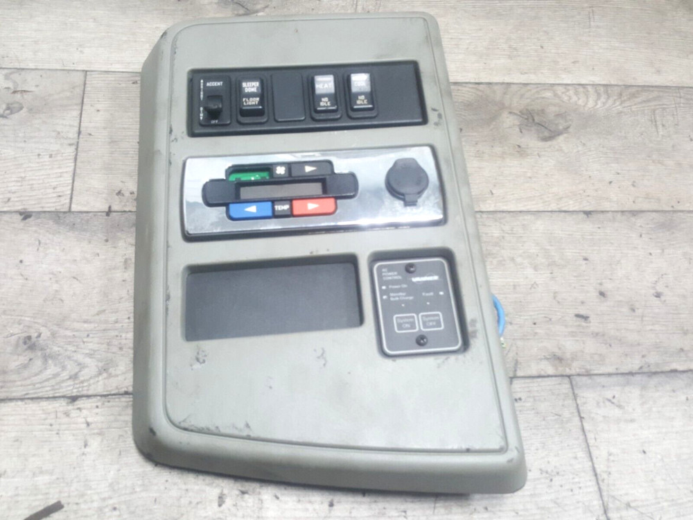 INTERNATIONAL  PROSTAR SLEEPER CONTROL  PANEL B5304822