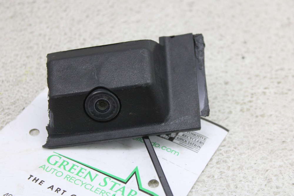 Camera/projector REAR VIEW CAMERA LIFTGATE MOUNTED 4DR DODGE DURANGO 2019