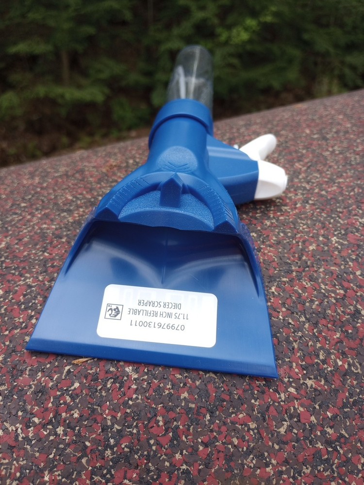 New RainX Refillable Scraper