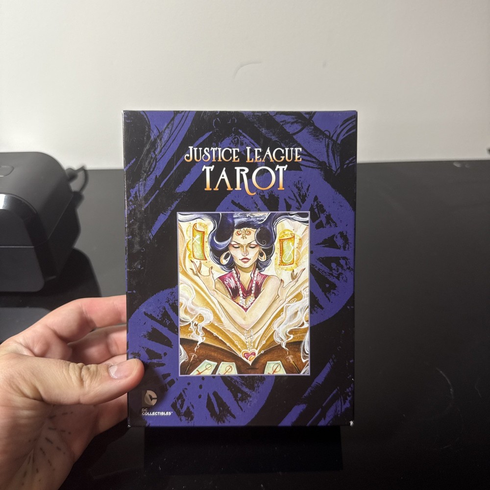 Justice League Tarot 2015 complete in box