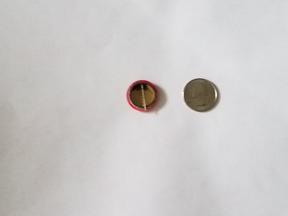 WW2 Victory -V- Pinback Vg-Ex