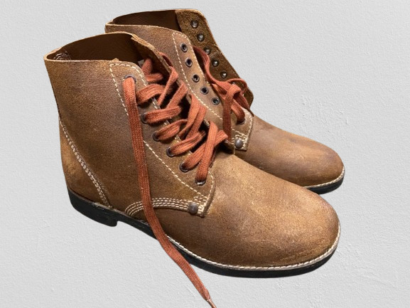 WWII US ARMY "ROUGHOUTS" COMBAT FIELD SERVICE SHOES