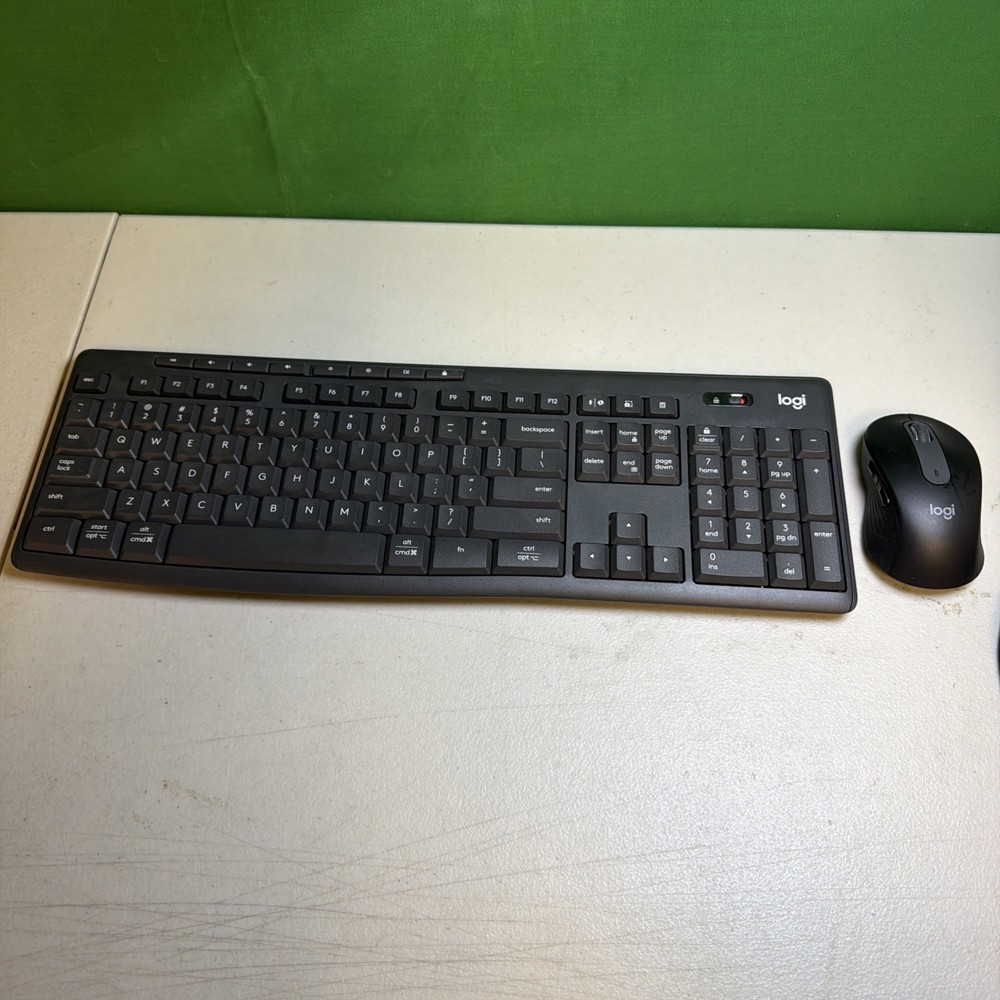 Logitech MK370 Combo for Business Wireless Keyboard and Mouse (Used)