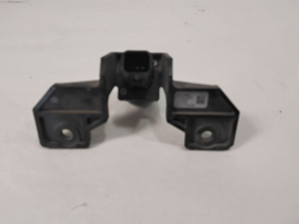 Camera/Projector Camera Front View Grille Mounted Fits 20-25 SENTRA 132754