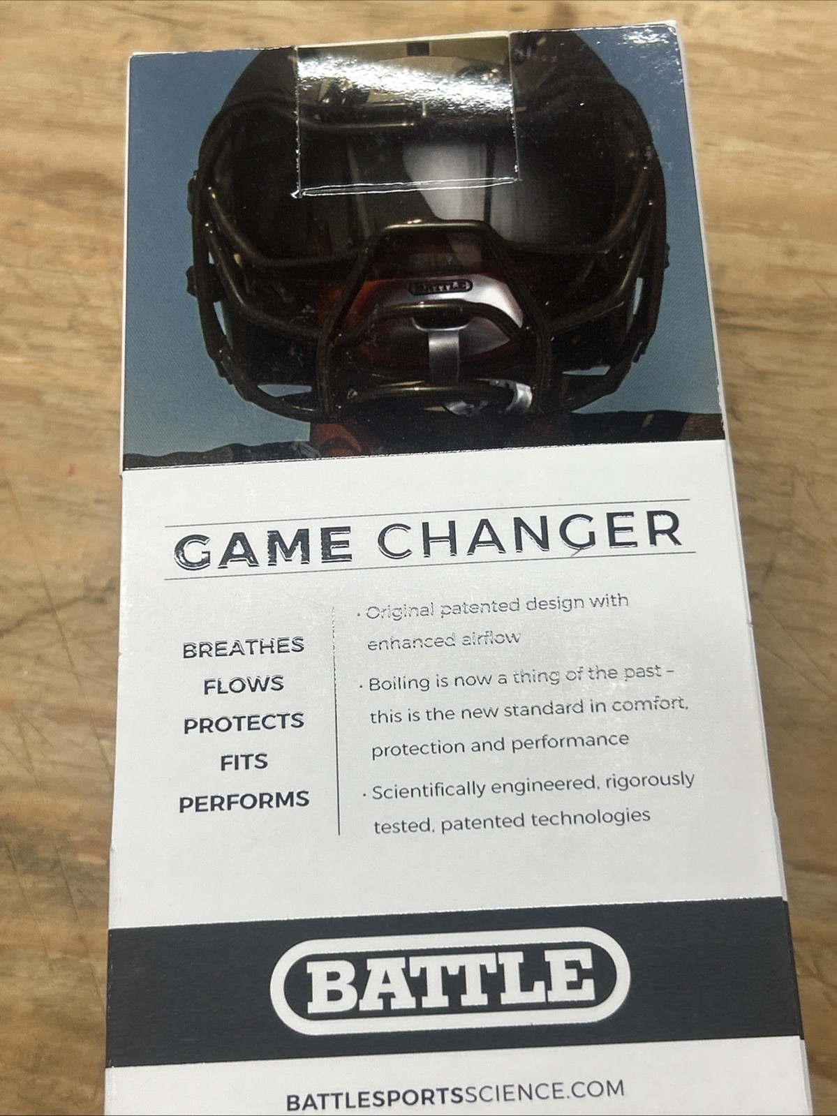 Battle Sports Science Oxygen Lip Protector Mouthguard with Strap Football Gold