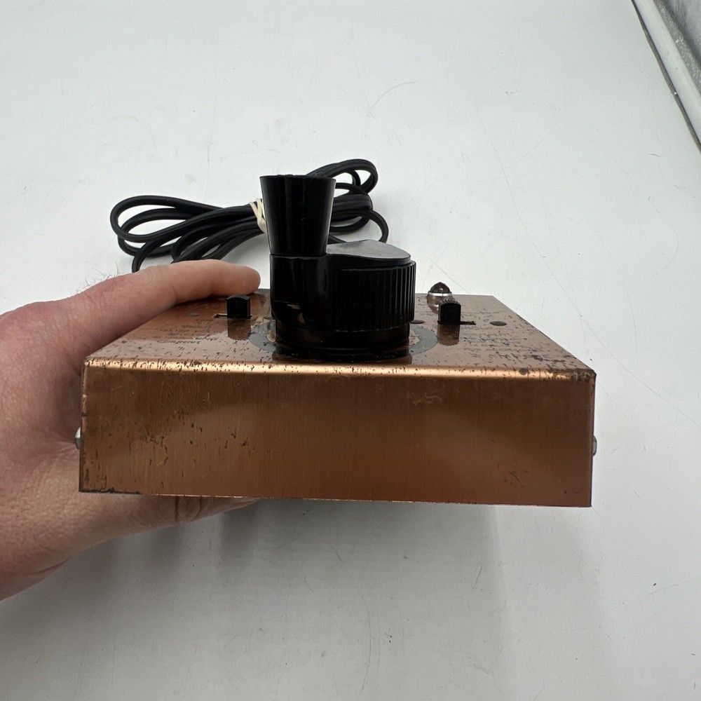 MRC MODEL RECTIFIER AMPACK HO OR NO SCALE TRANSFORMER #402 - TESTED