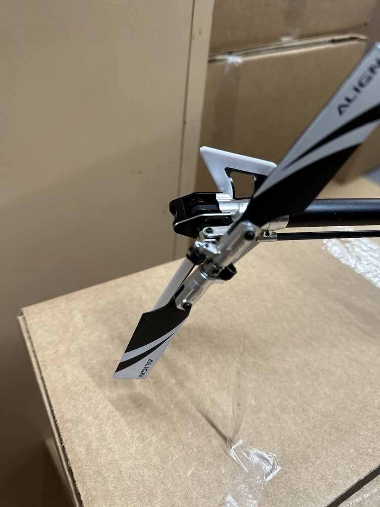 Align T-REX 470L Dominator With Spektrum Flight Controller! Mint condition!!!