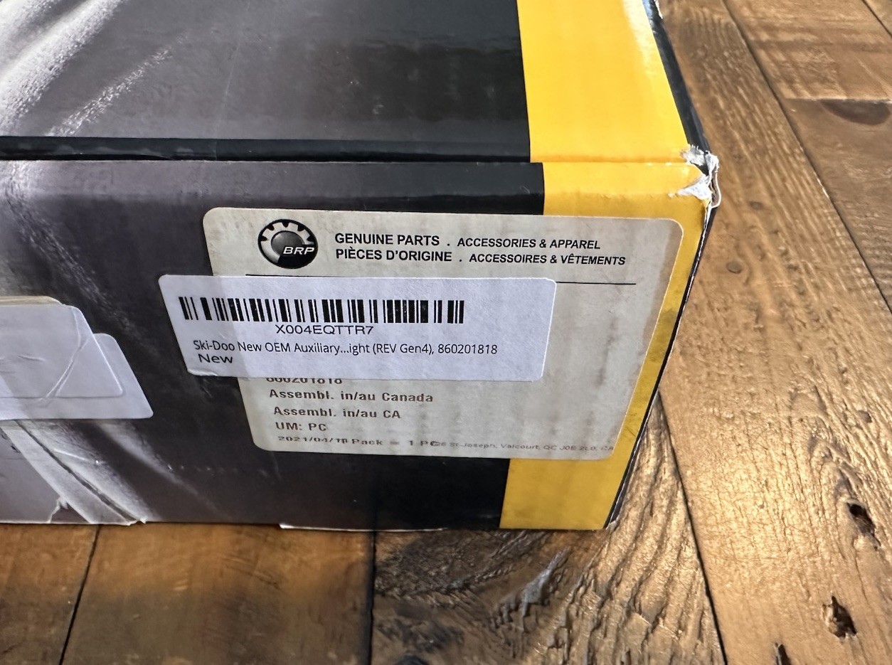 NEW Ski-Doo Auxiliary LED Light REV Gen4 860201818 READ READ
