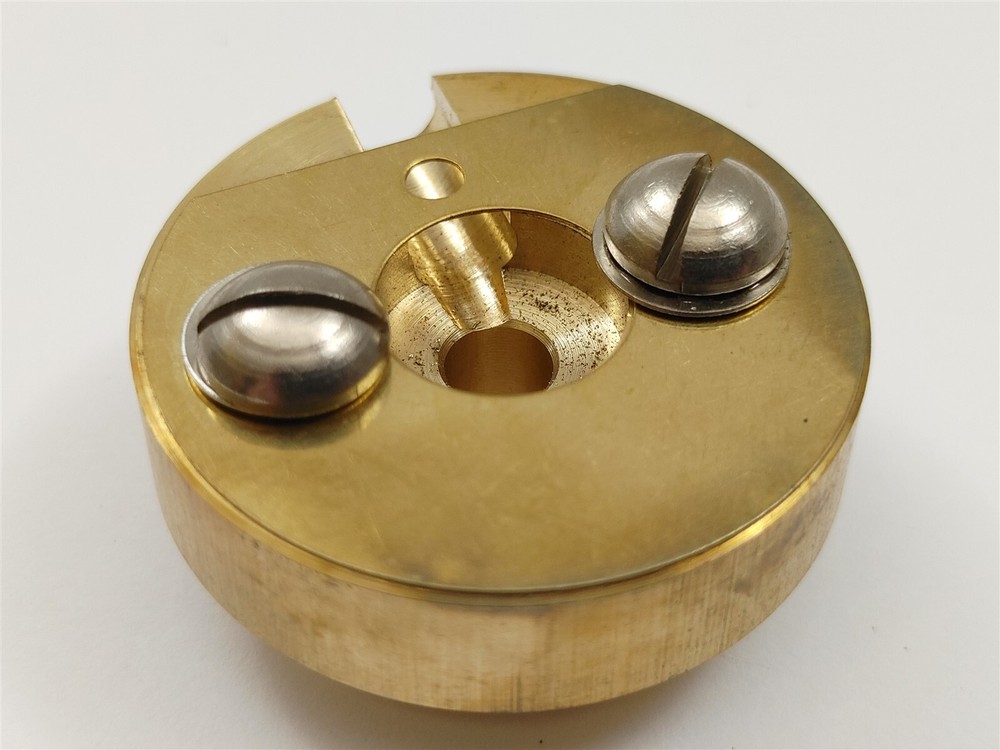 Workman MOTH CB / HAM Radio Flat Surface NMO Antenna Mount Hub
