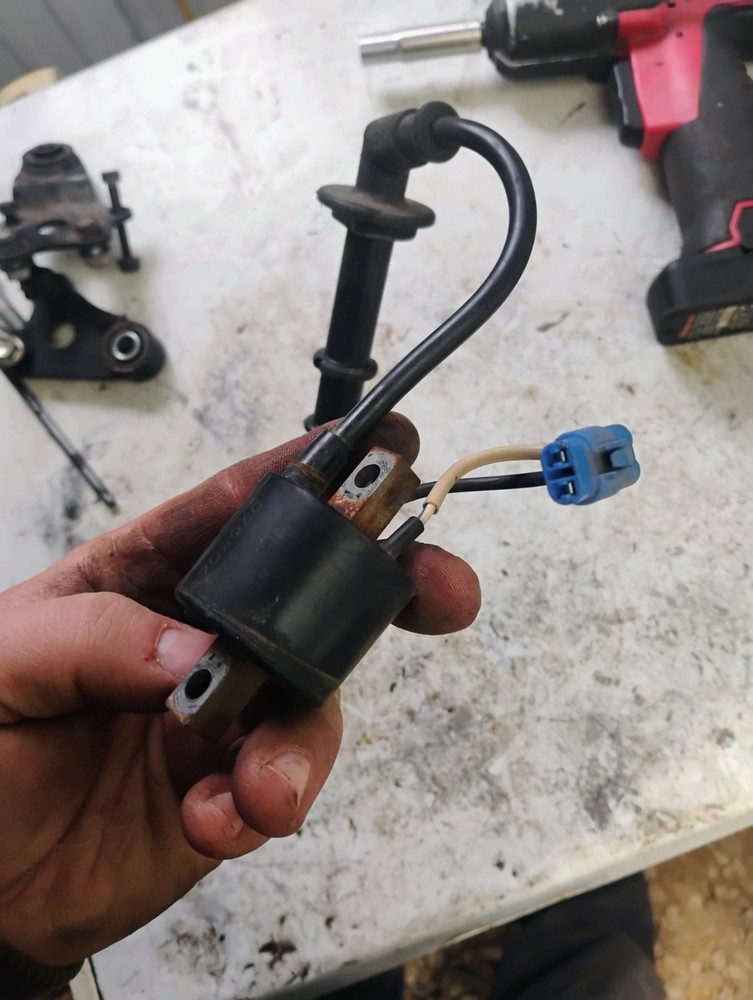2007 Suzuki LTR 450 Ignition Coil Wire Spark Plug Boot