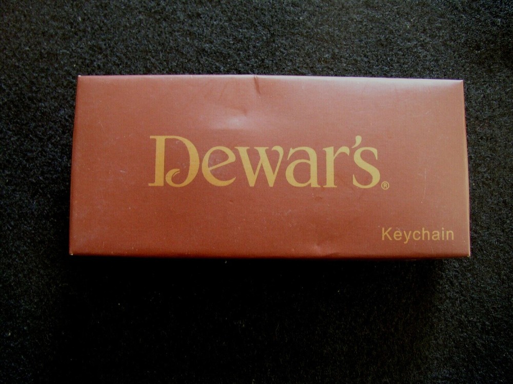 Dewar's Scotch Key Chain, new in box