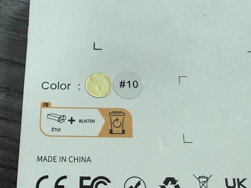 Gold colored Sz 10 Smart Ring w/Charging case and cable