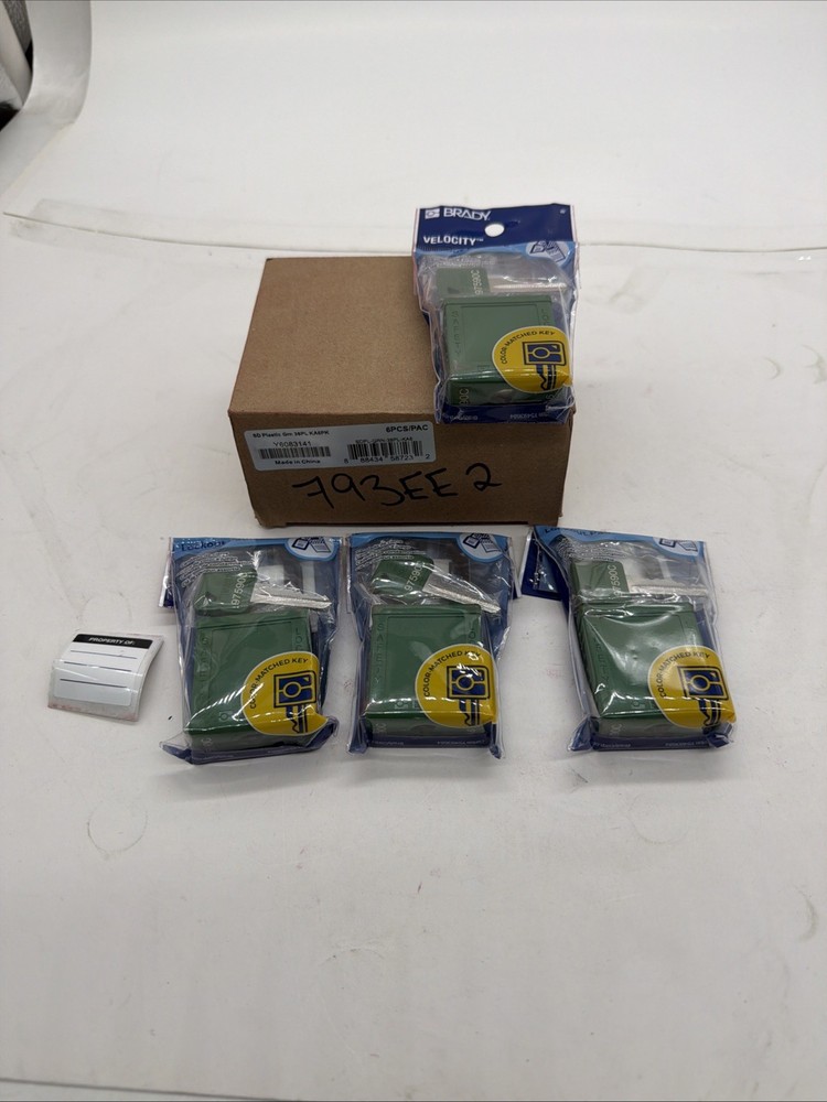 4 Pack BRADY SDPL-GRN-38PL Padlock, 793EE2