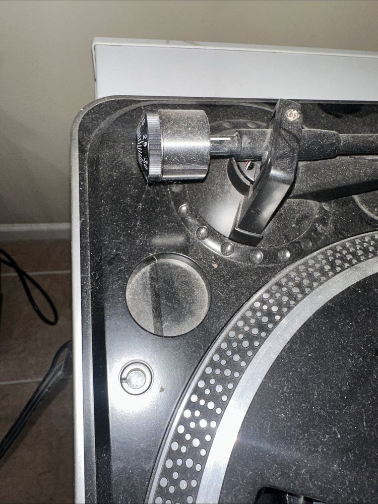 Stanton T.62 M2 Direct-Drive Turntable