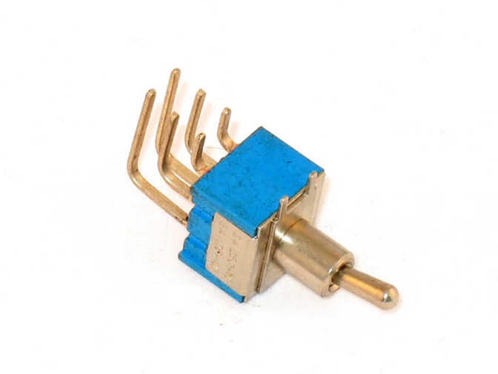 2x (USA source) Toggle Switch, DPDT Right Angle, MTS-202-C4