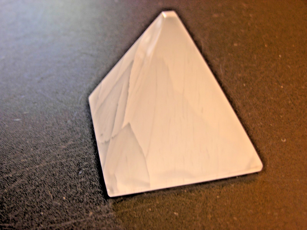 Selenite crystal pyramid 2-2.5"