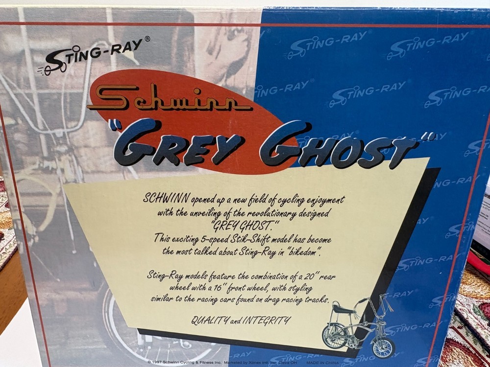 Schwinn Sting-Ray Grey Ghost 1:6 Scale