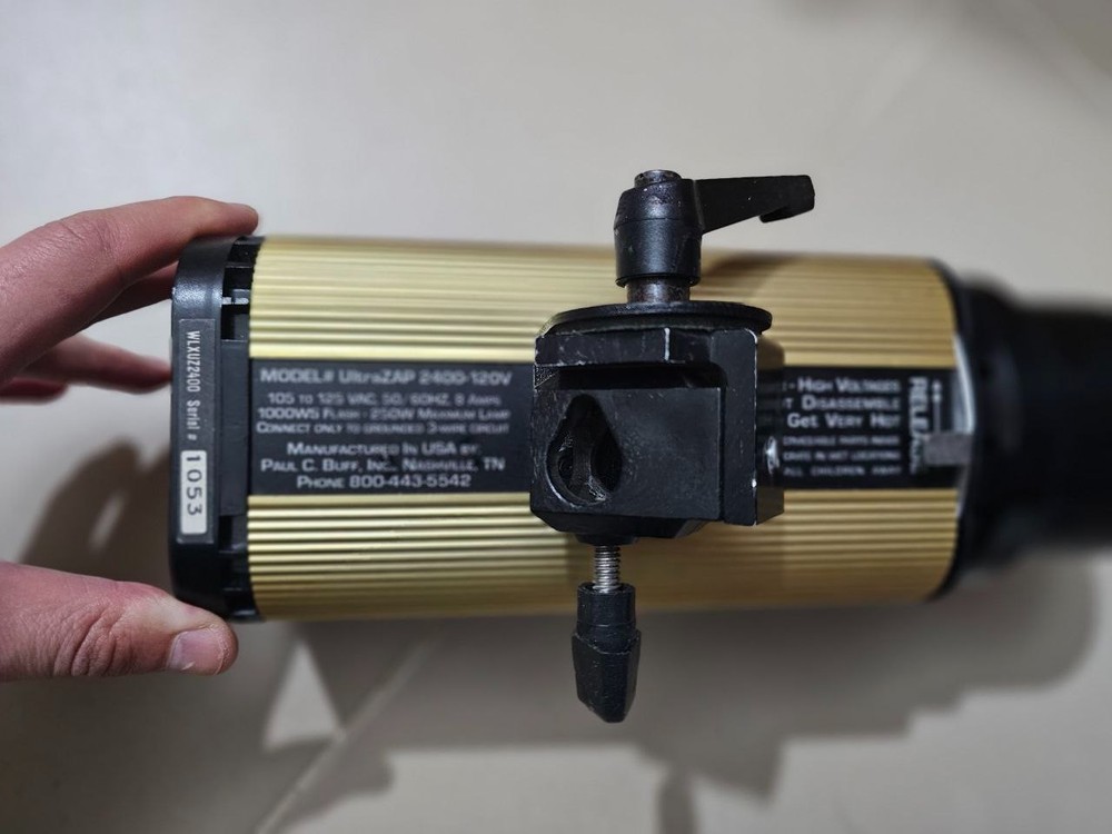 White Lightning UltraZap 1600 Monolight Strobe Light