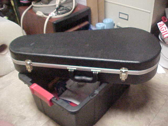 Mandolin Locking Hard Case with Keys