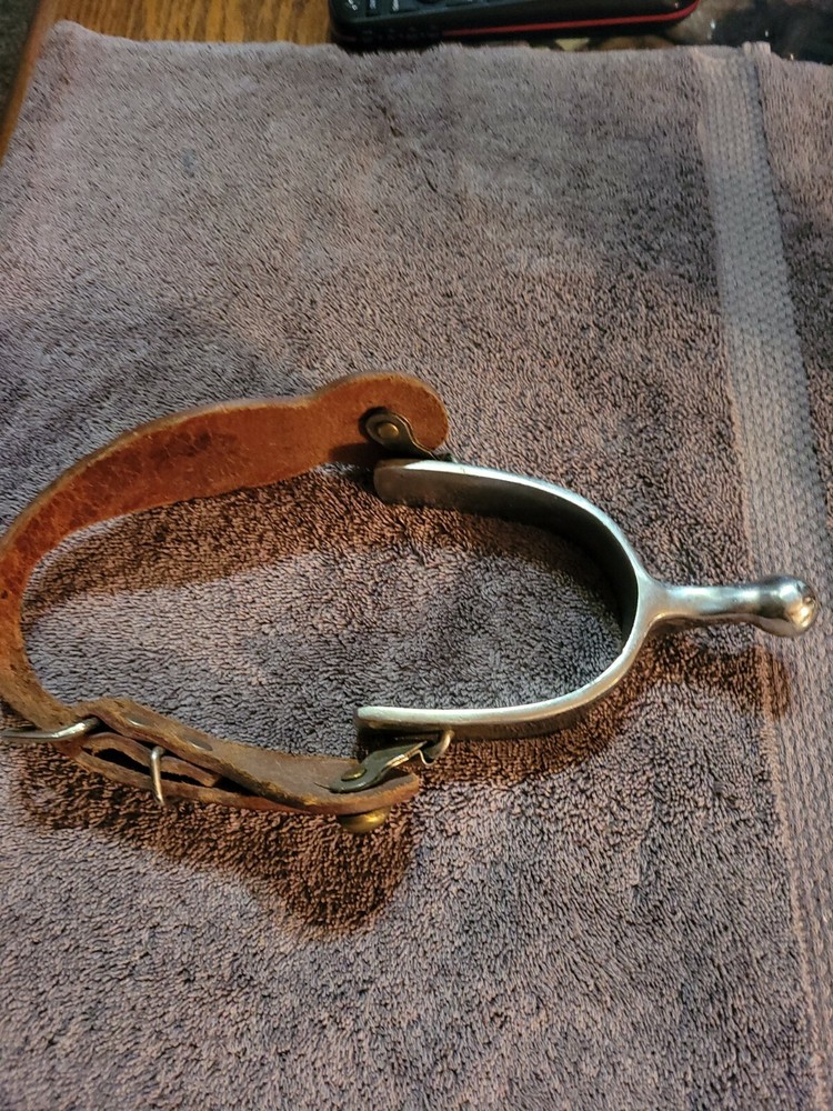 Humane blunt Spur single Left. Used ships usps.