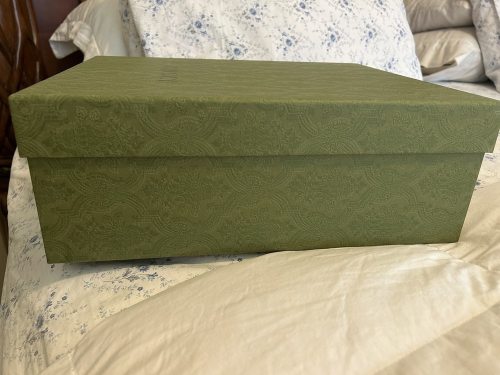 DIOR Empty Green Textured Gift Box