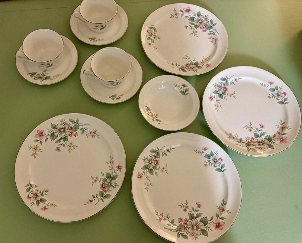 Vintage 1950-60's  Superior Hall Dinnerware Set-Springtime Pattern