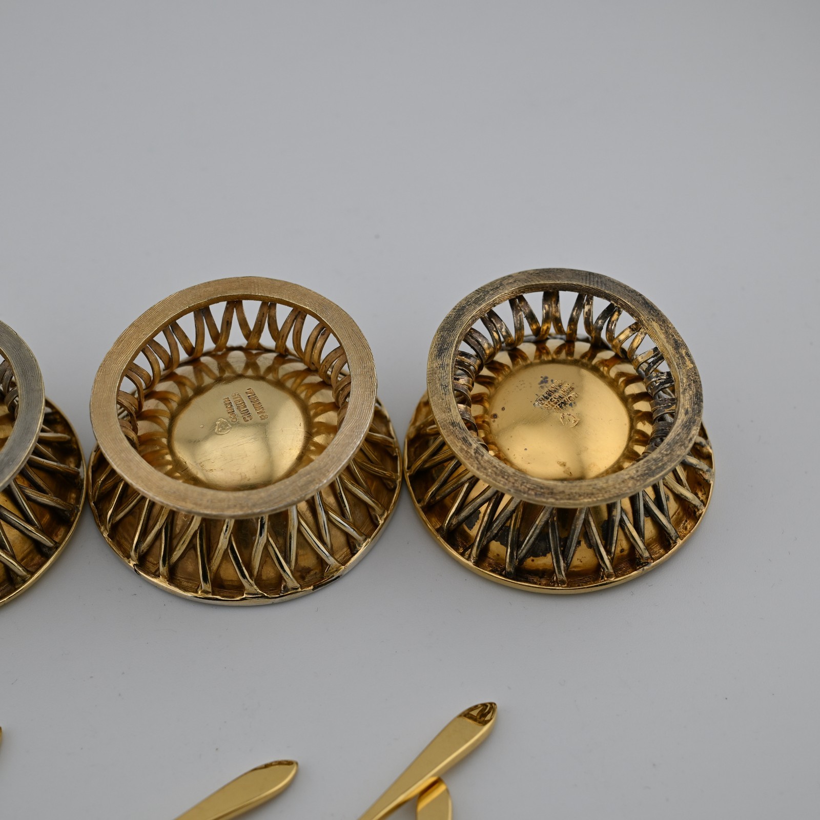 RARE 4 Tiffany & Co Sterling Silver Gilt Salt Cellars & Spoons Mexico 7.55ozt