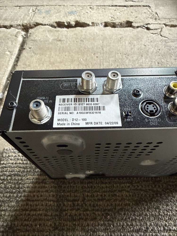 DirecTV Standard Definition Receiver With DirecTV Remote In Box