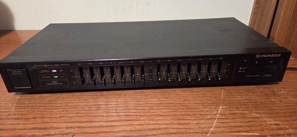 Pioneer Graphic Equalizer Model GR-470