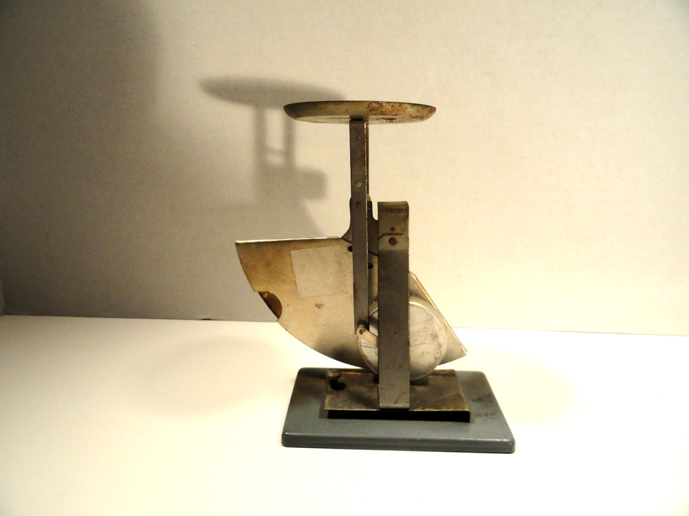 Vintage Hamilton Postal Scale No 16 - 76
