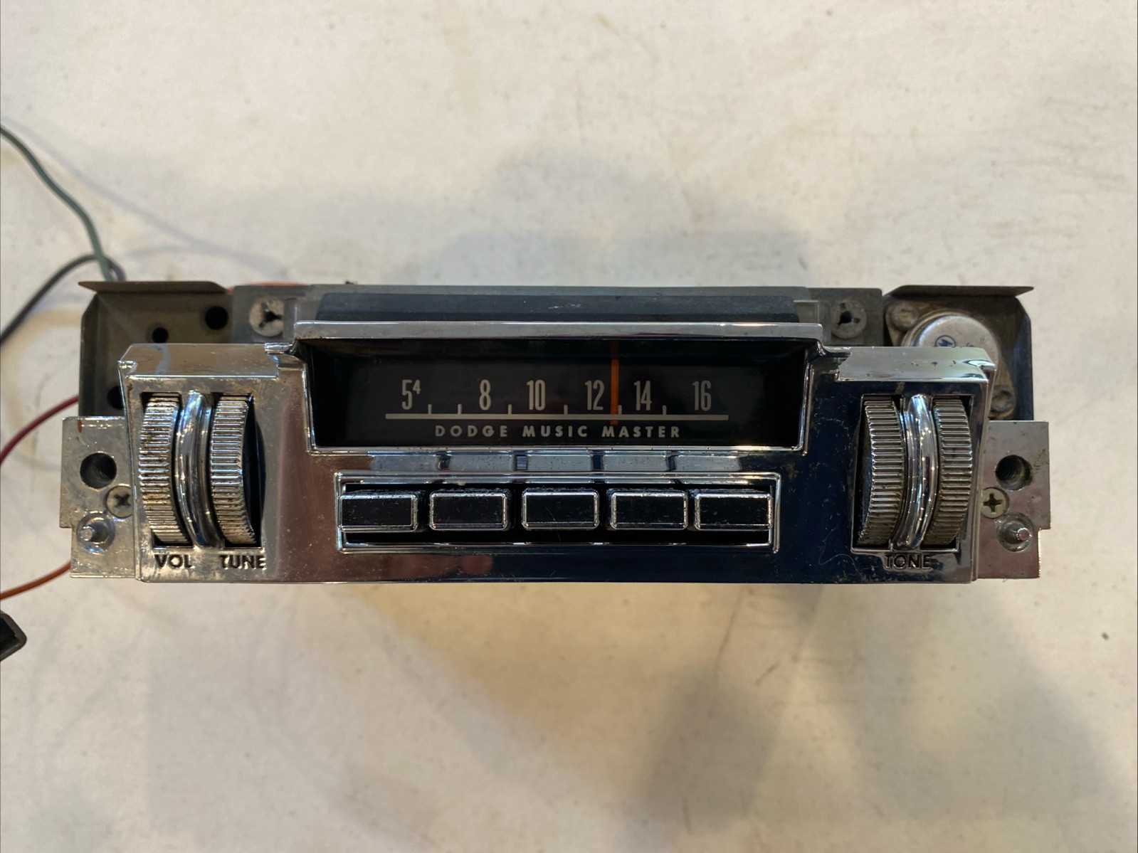 1967 1968 Dodge Polara Monaco WORKING AM radio 2864884 Mopar 67 68 Music Master