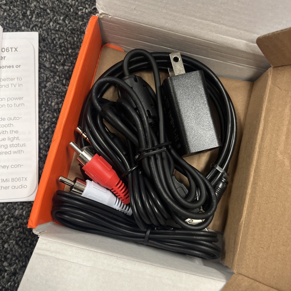 1Mii B06TX Bluetooth 5.2 Long Range Audio Transmitter - New