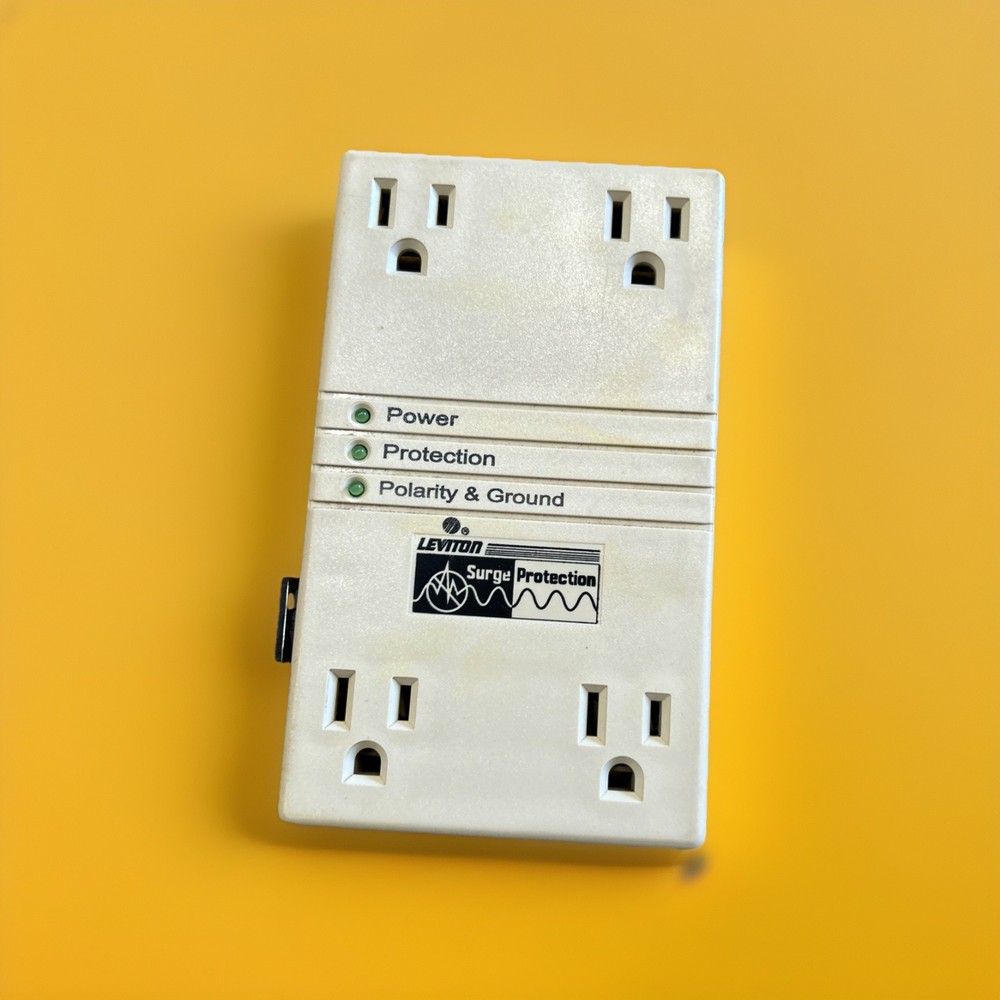 🔥(AN) ***QTY 4*** Leviton 5100-P Plug-In Transient Voltage Surge Protector SPD