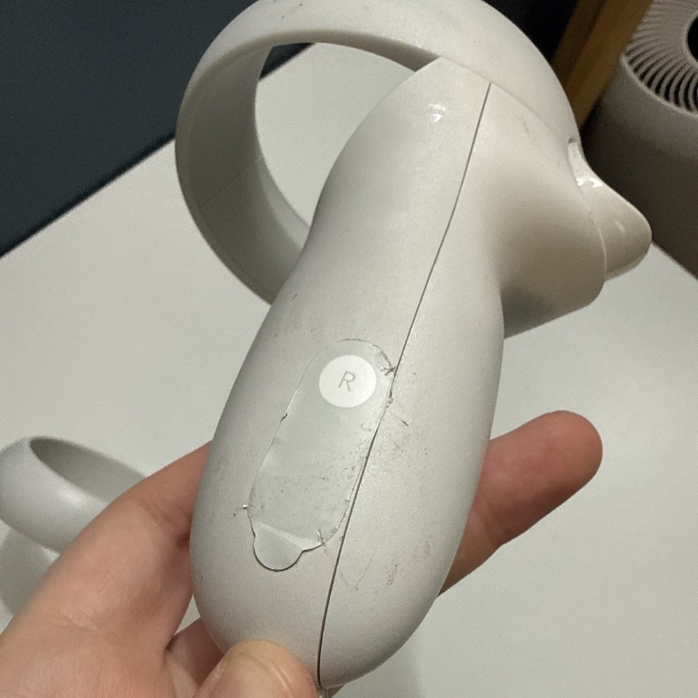 Meta Oculus Quest 2 Left & Right Controllers JD96CX White For Parts Untested
