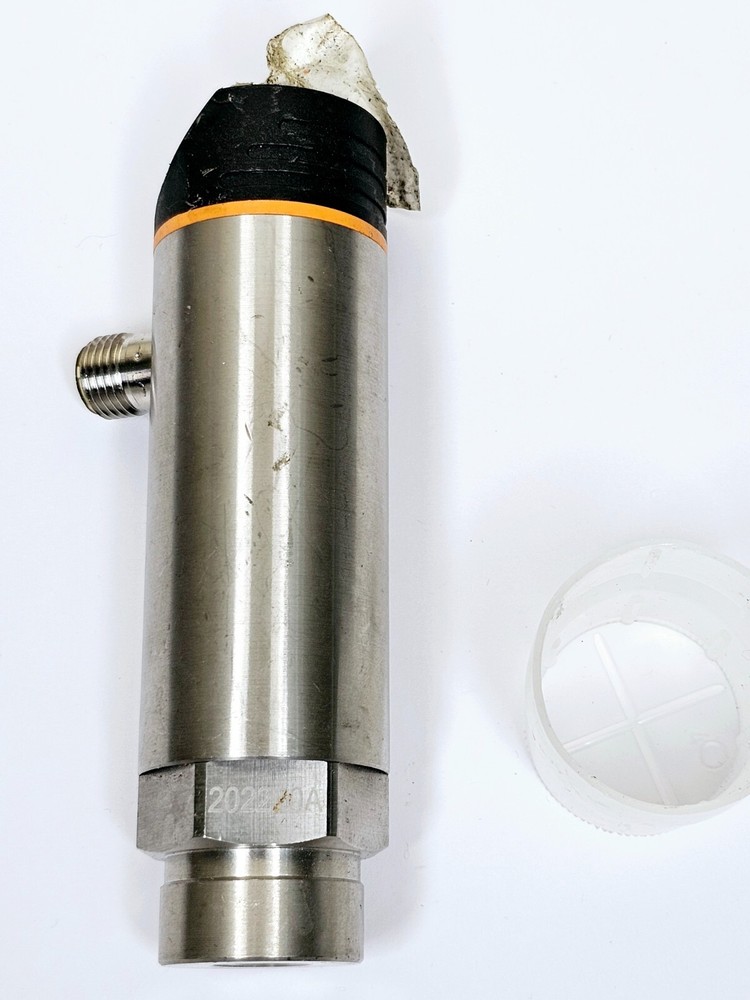 IFM 6840634 SENSOR NEW OPEN BOX