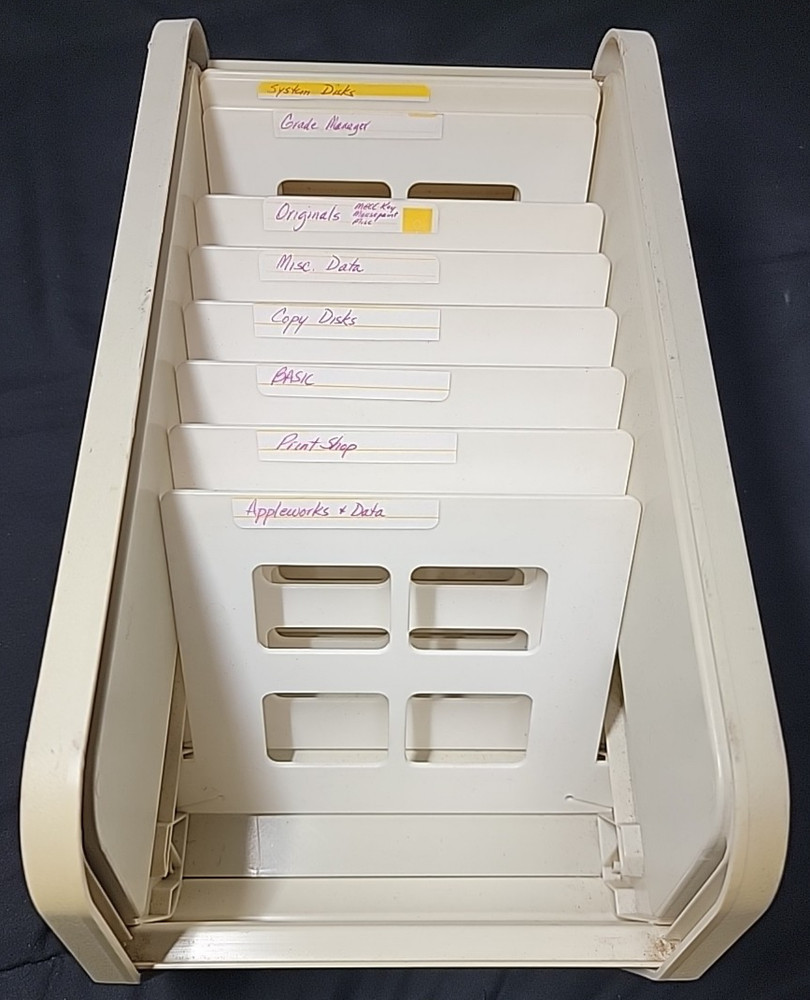Vintage 1983 MicroComputer Accessories 5.25" Floppy Disk Holder Apple Computer
