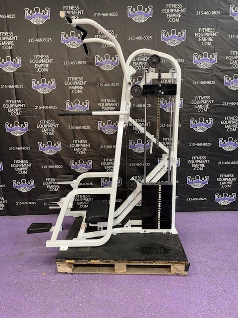 Nautilus Assisted & Body Weight Dip & Pull-up Combo Machine