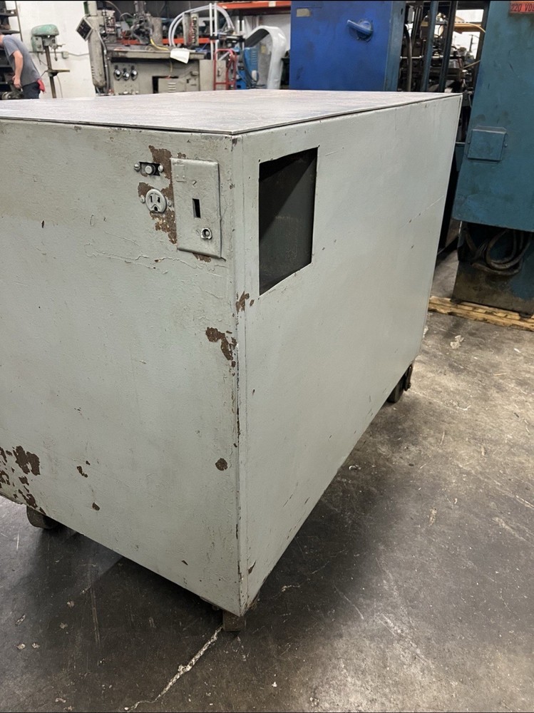 Rolling Workbench With Shelves