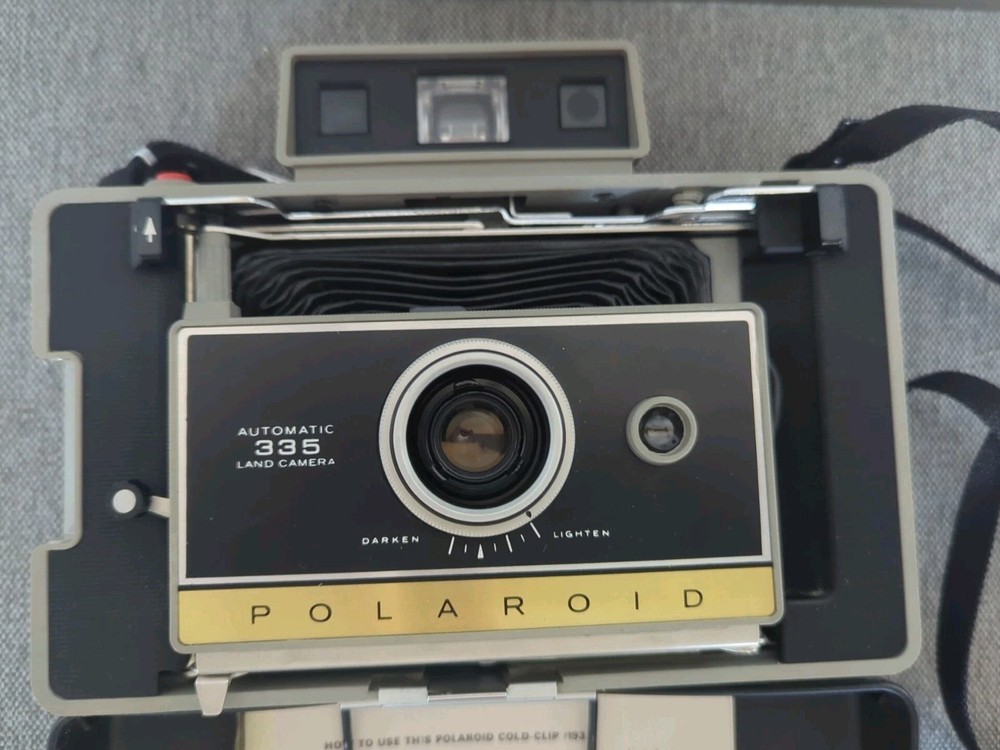 Polaroid Automatic 335 Land Camera Pristine Condition