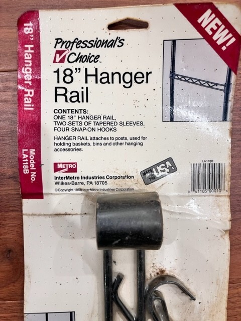 Metro Wire Hanger Rail, LA118B - Black, 18"