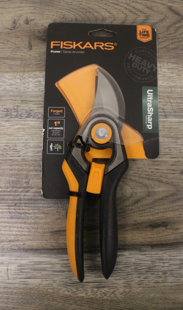 Fiskars 9278 Forged Ultra Sharp 1" Pruner